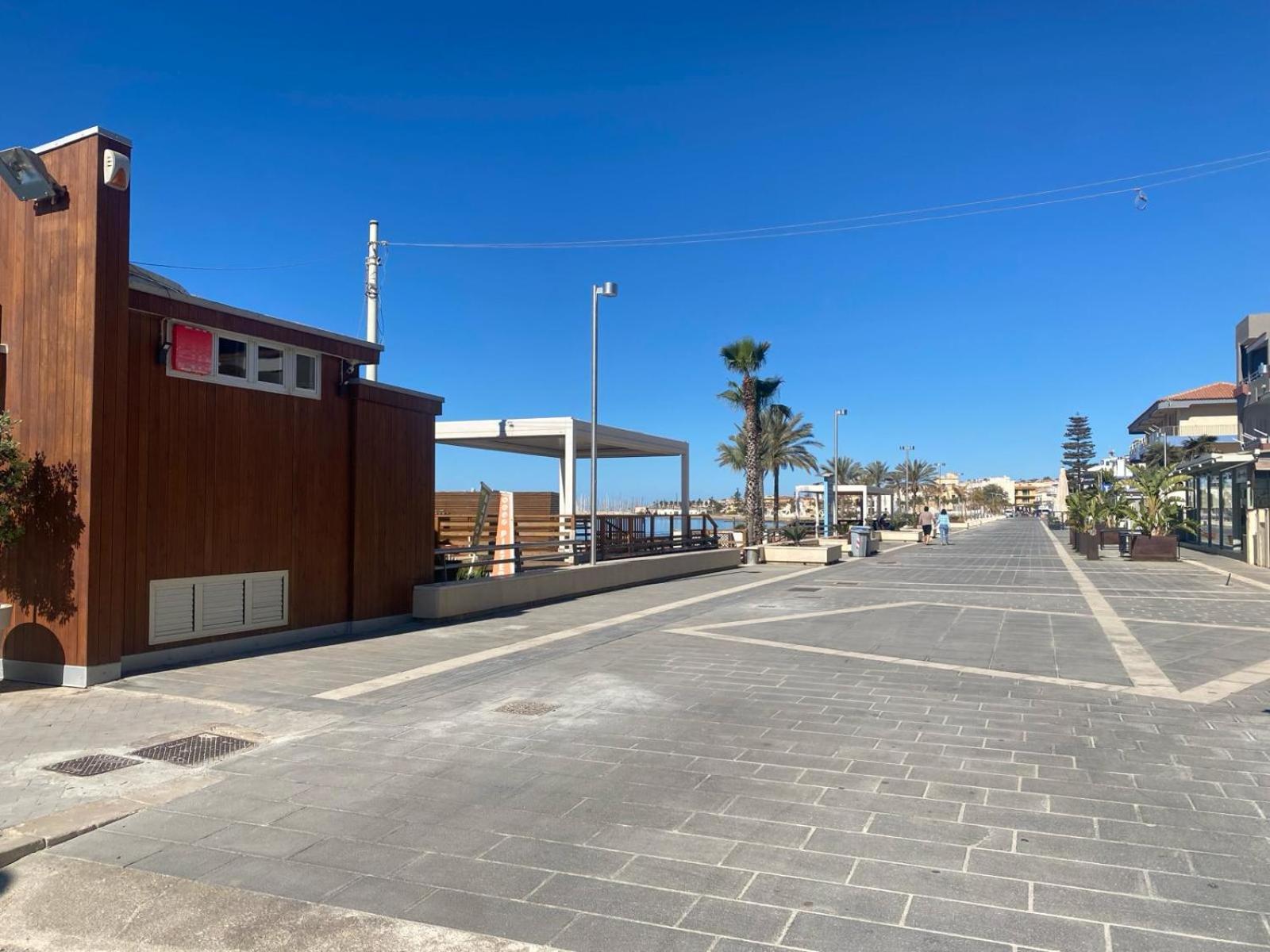 Appartamenti Amelia E Corrado Marina di Ragusa Bagian luar foto